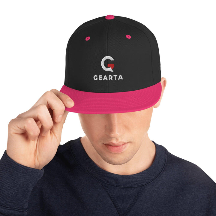 Versatile & Vibrant Snapback - Black/ Neon Pink - GEARTA