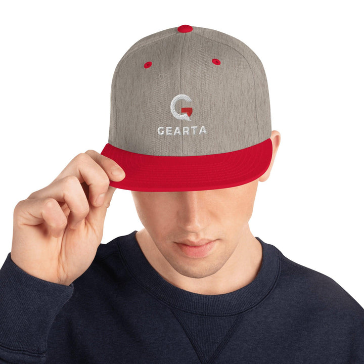 Versatile & Vibrant Snapback - Heather Grey/ Red - GEARTA